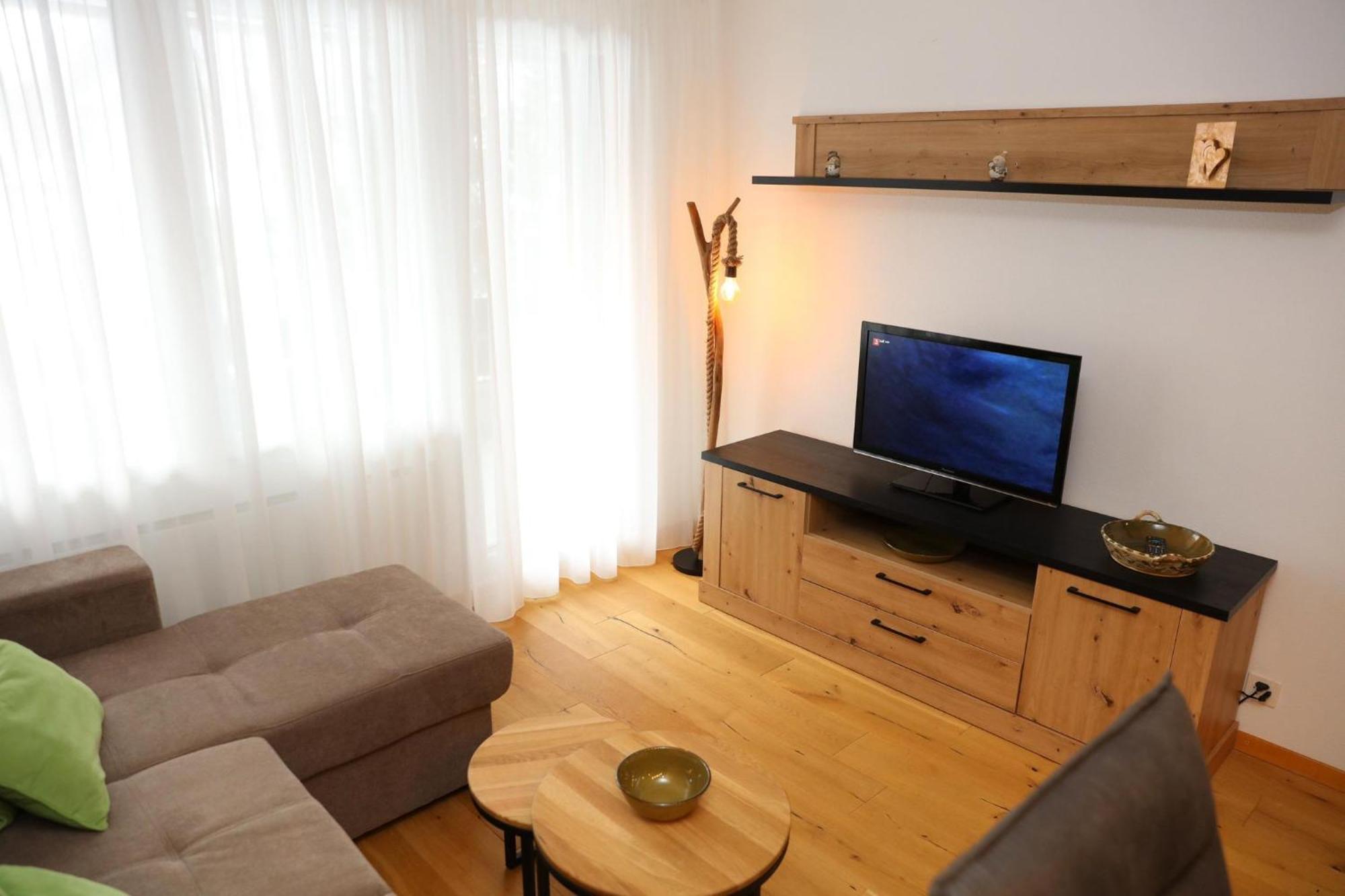 Monte Rosa Taesch, Apartments Mit Wellness Bereich Zimmer foto