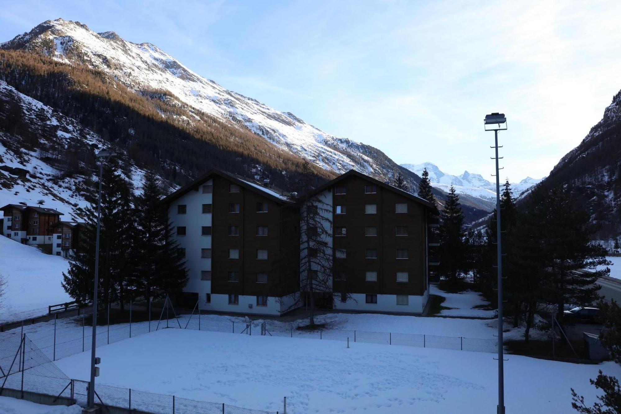 Monte Rosa Taesch, Apartments Mit Wellness Bereich Zimmer foto